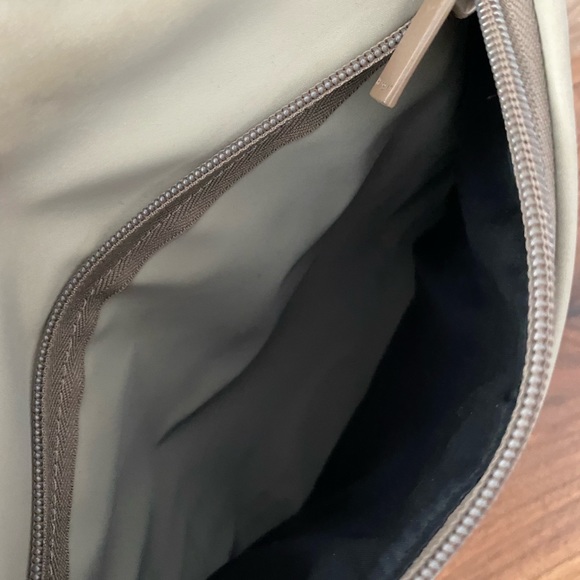 Crossbody Sport Bag - Picture 5 of 5